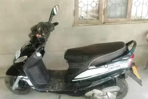 Mahindra KDDEO UZO 2017 Motorbike (Used)