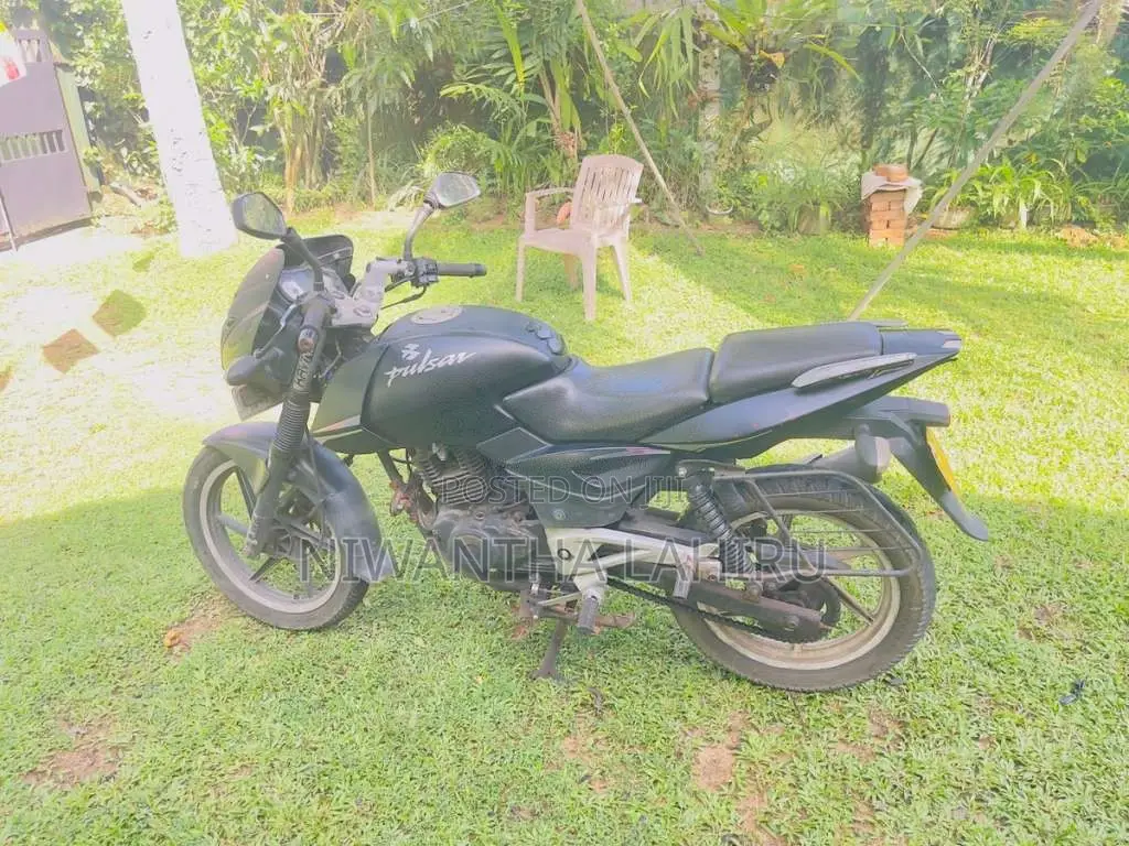 Bajaj Pulsar 180 2010 Motorbike (Used)