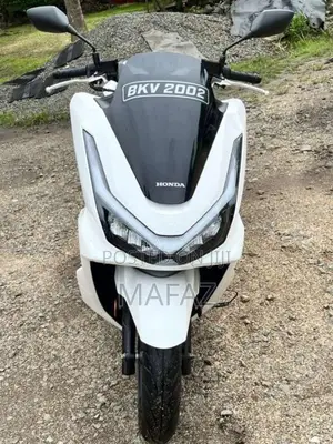 Honda Pcx 2025 Motorbike (Used)