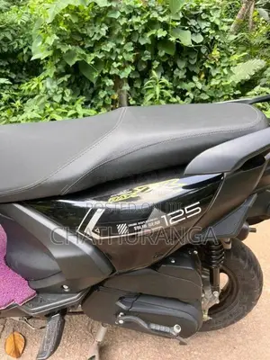 Yamaha Ray ZR 2025 Motorbike (Used)