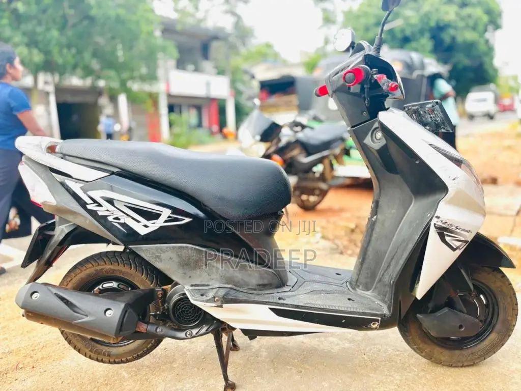 Honda Dio 2016 Motorbike (Used)