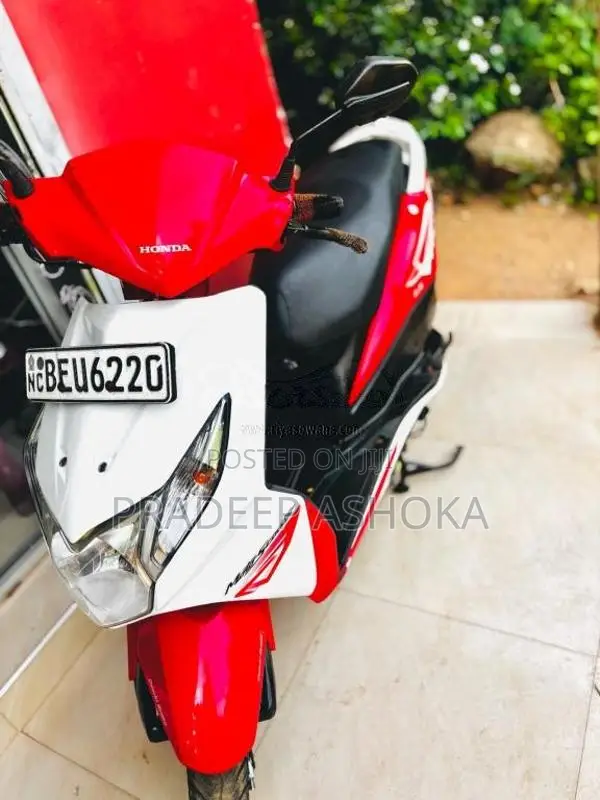 Honda Dio 2016 Motorbike (Used)