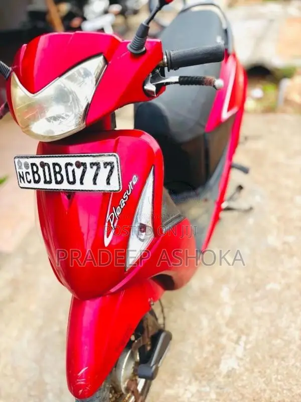 Hero Pleasure 2015 Motorbike (Used)