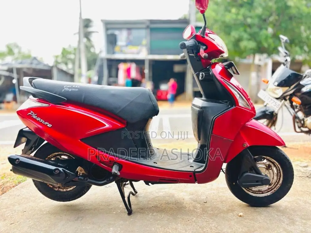 Hero Pleasure 2015 Motorbike (Used)