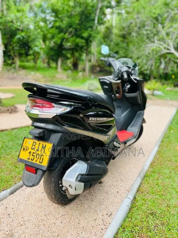 Suzuki BURGMAN 2020 Motorbike (Used)