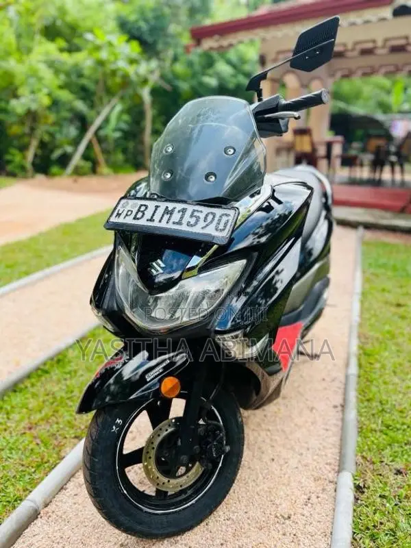Suzuki BURGMAN 2020 Motorbike (Used)