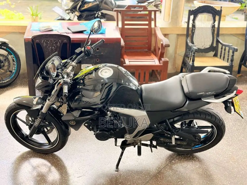 Yamaha FZ 2017 Motorbike (Used)