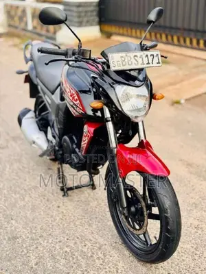 Yamaha FZ 2014 Motorbike (Used)