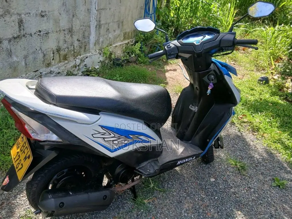 Honda Dio 2017 Motorbike (Used)