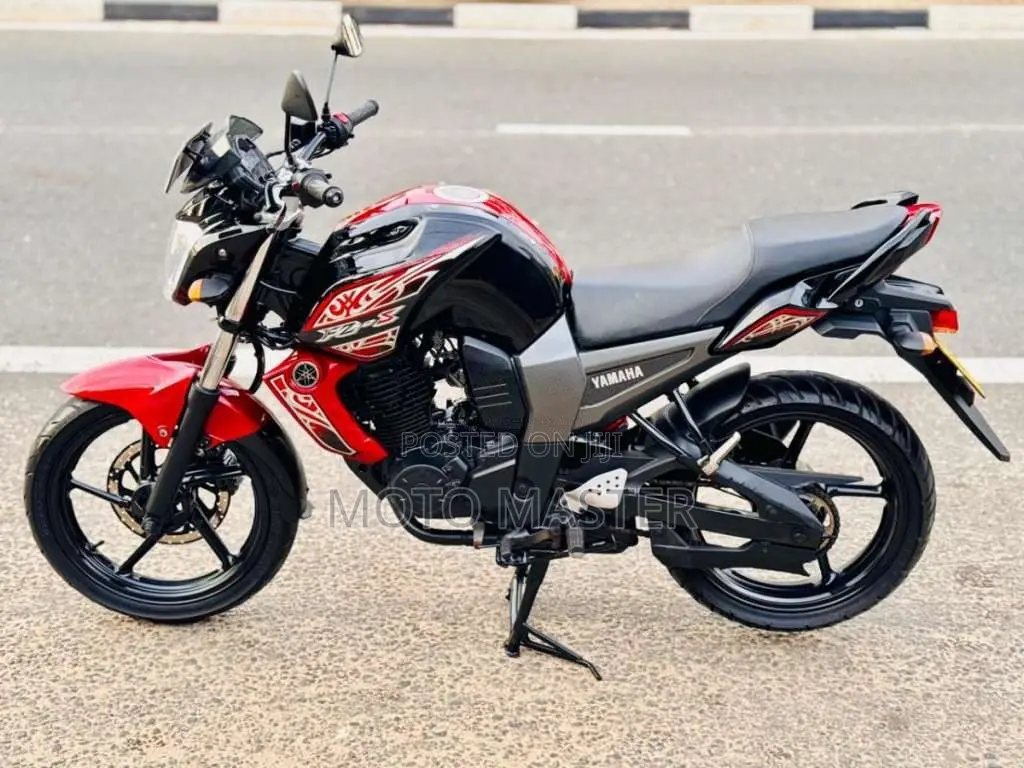 Yamaha FZ 2014 Motorbike (Used)