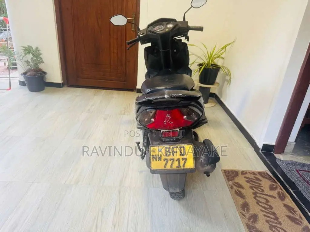 Honda Dio 2017 Motorbike (Used)