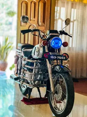 Honda Cd 125 Benly 1990 Motorbike (Used)