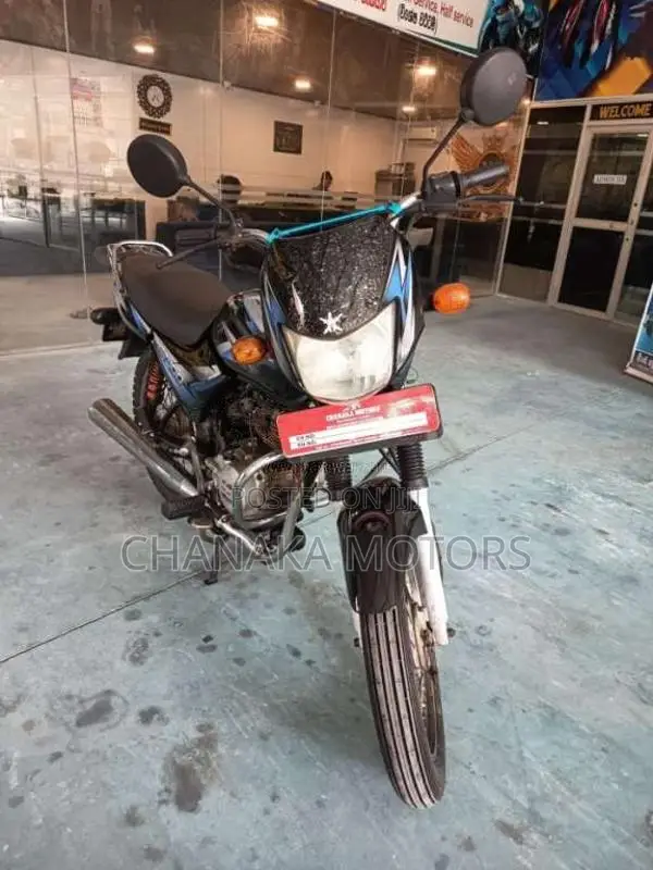 Bajaj CT-100 2015 Motorbike (Used)