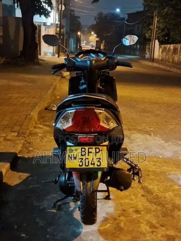Honda Dio 2017 Motorbike (Used)