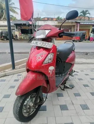 Hero Pleasure 2012 Motorbike (Used)