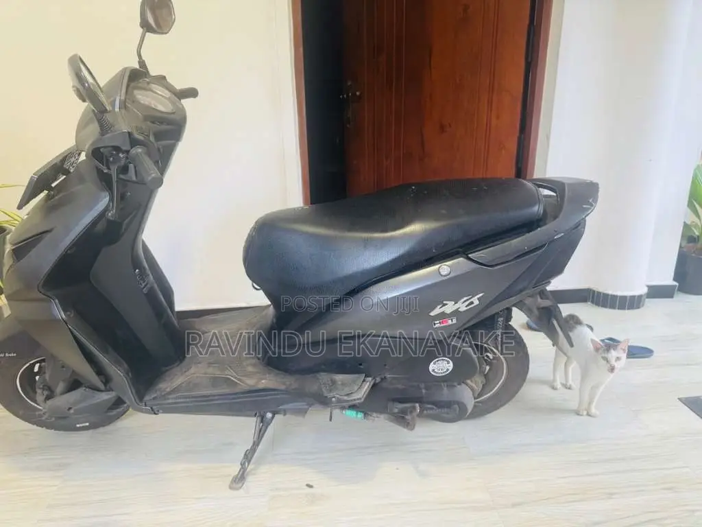 Honda Dio 2017 Motorbike (Used)