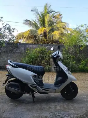 TVS Zest 2015 Motorbike (Used)