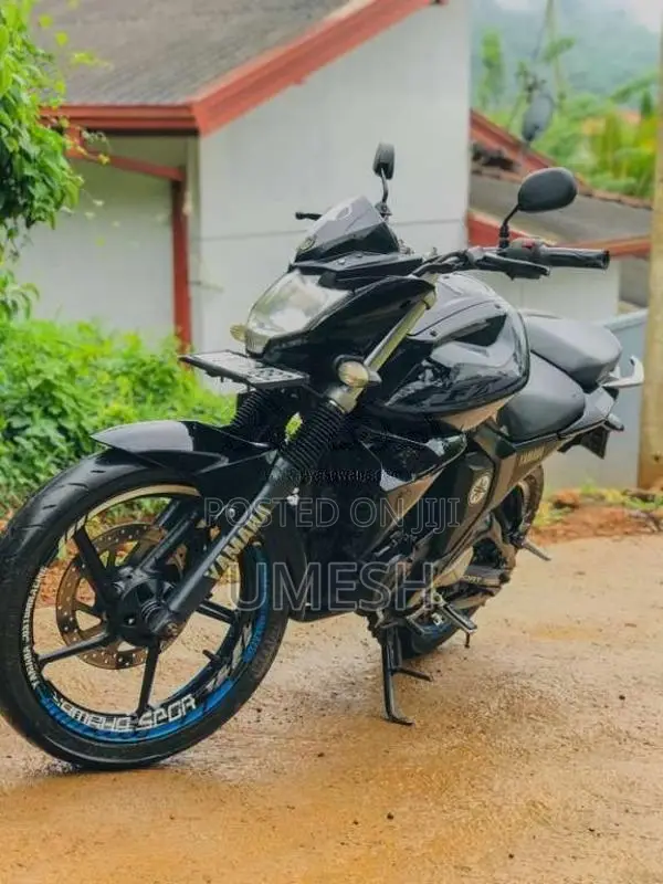 Yamaha FZ 2016 Motorbike (Used)