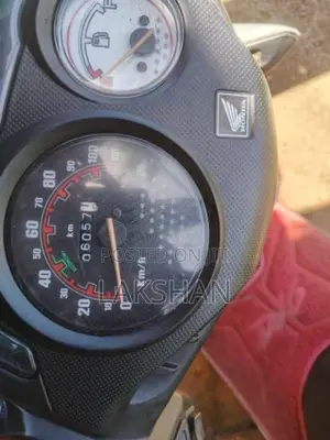 Honda Dio 2012 Motorbike (Used)