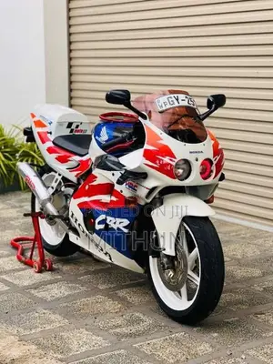 Honda CBR 1998 Motorbike (Used)