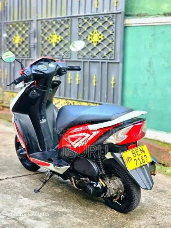 Honda Dio 2016 Motorbike (Used)