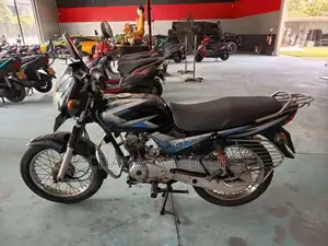 Bajaj CT-100 2015 Motorbike (Used)