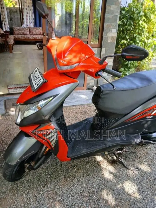 Honda Dio 2018 Motorbike (Used)