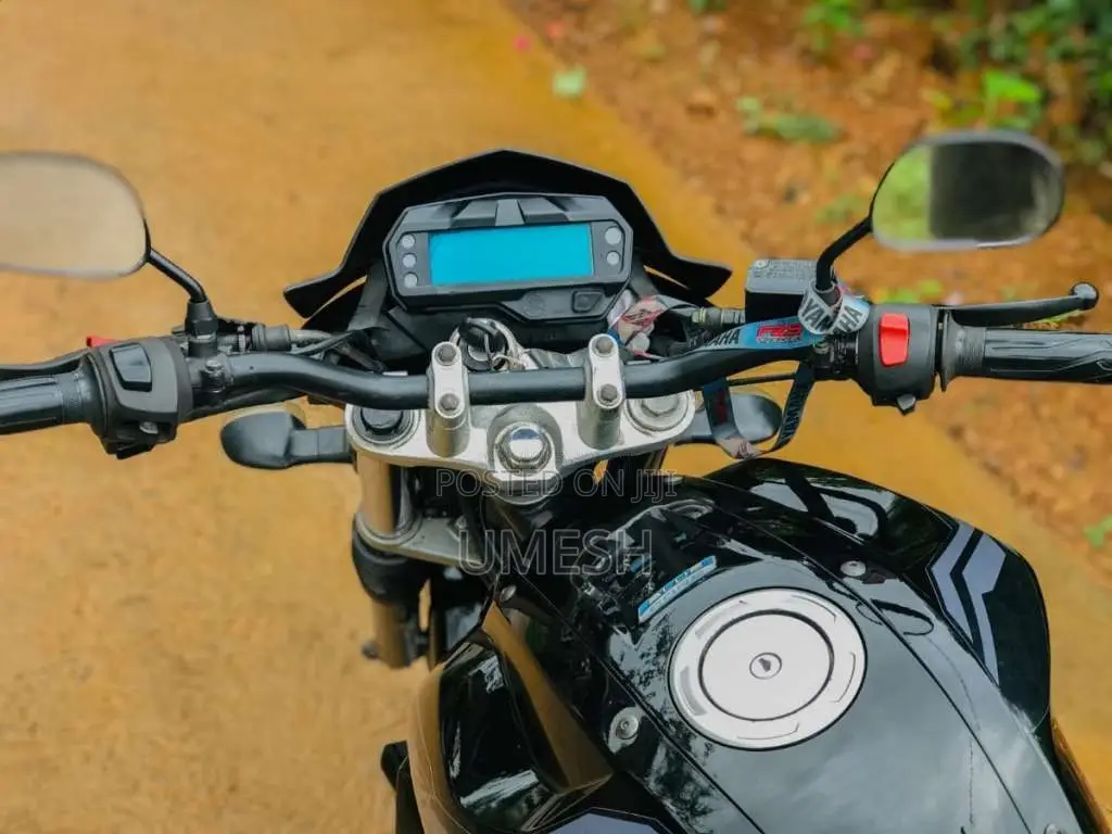 Yamaha FZ 2016 Motorbike (Used)