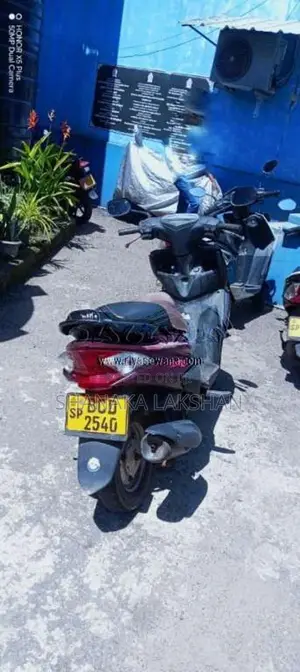 Yamaha Ray ZR 2014 Motorbike (Used)
