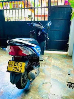 Honda Dio 2016 Motorbike (Used)