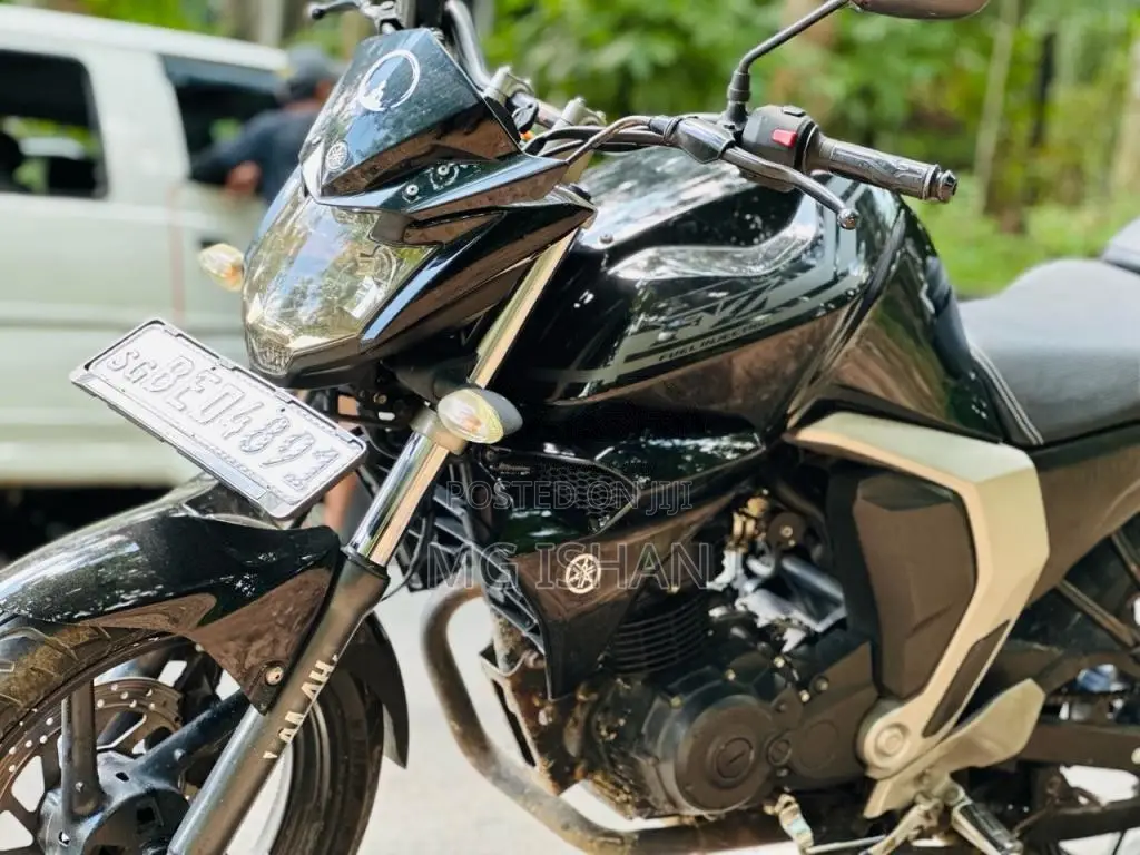 Yamaha Fz.v2 2016 Motorbike (Used)