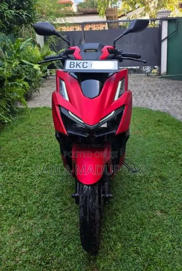Senaro Click 150i 2025 Motorbike (Used)
