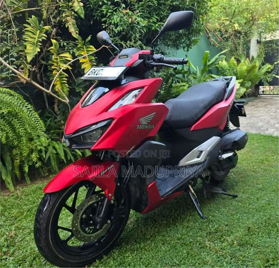 Senaro Click 150i 2025 Motorbike (Used)