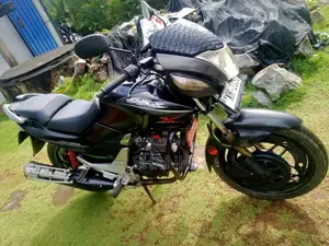 Hero-Honda CBZ 2011 Motorbike (Used)