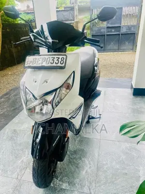 Honda Dio 2016 Motorbike (Used)