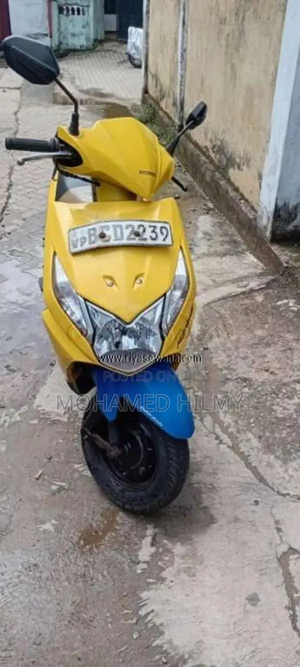 Honda Dio 2015 Motorbike (Used)