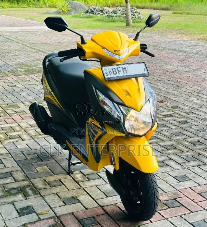Honda Dio 2017 Motorbike (Used)