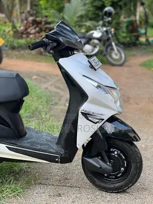 Honda Dio 2016 Motorbike (Used)