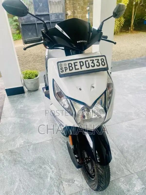 Honda Dio 2016 Motorbike (Used)