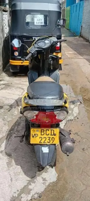 Honda Dio 2015 Motorbike (Used)