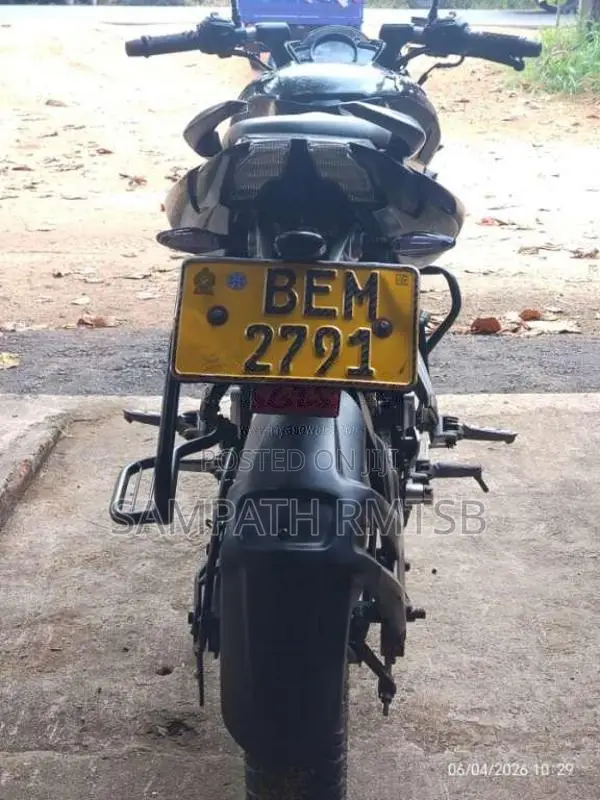 Bajaj Pulsar NS150 2016 Motorbike (Used)
