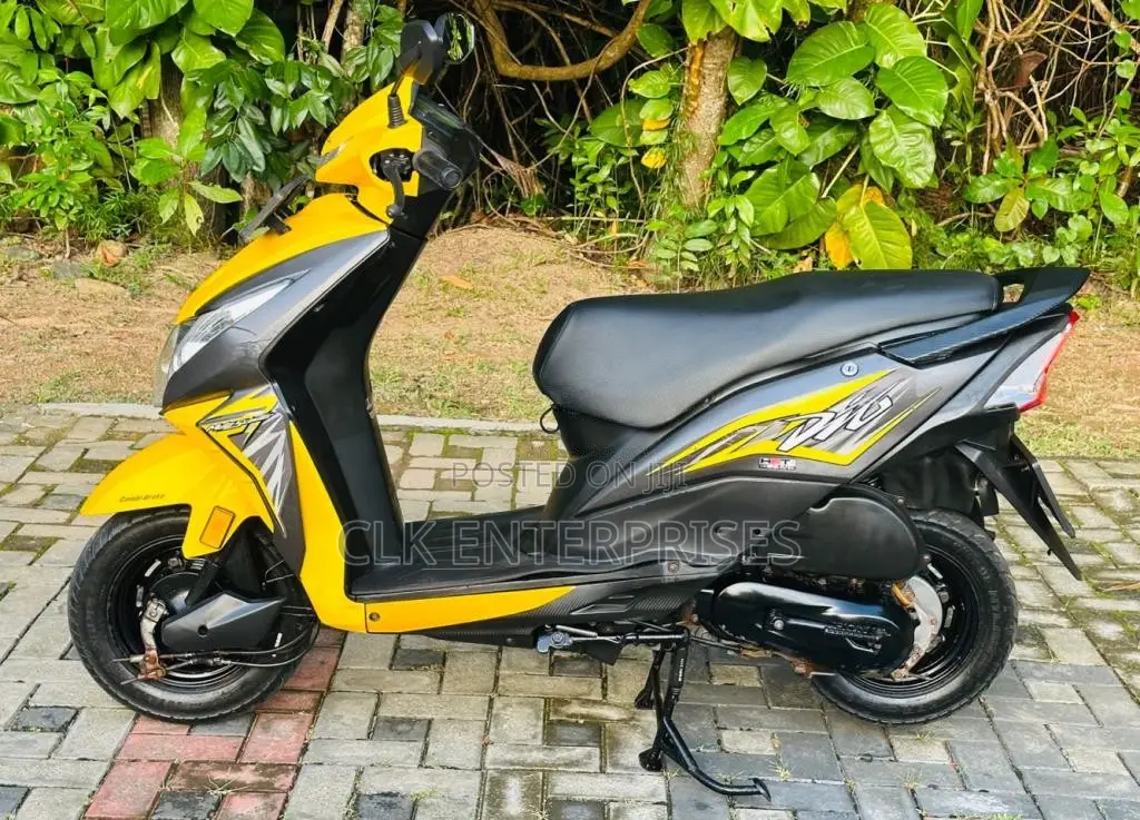 Honda Dio 2017 Motorbike (Used)