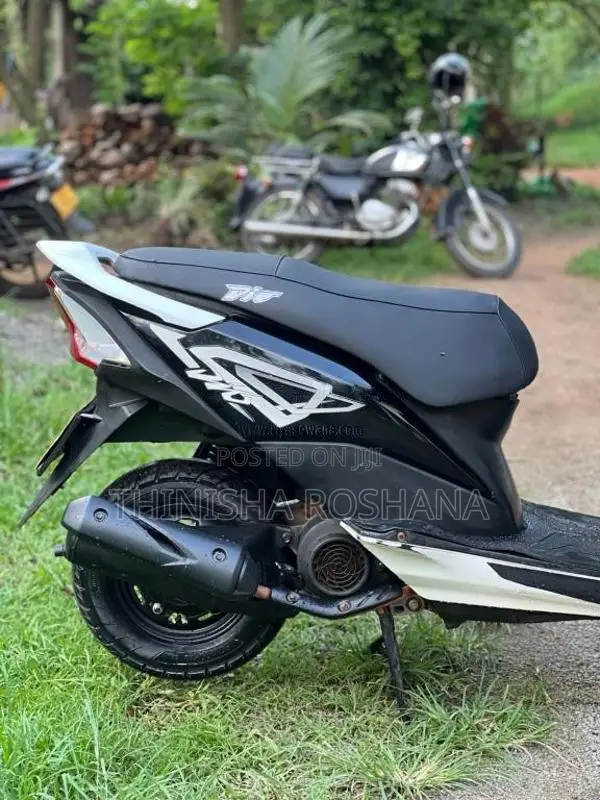 Honda Dio 2016 Motorbike (Used)