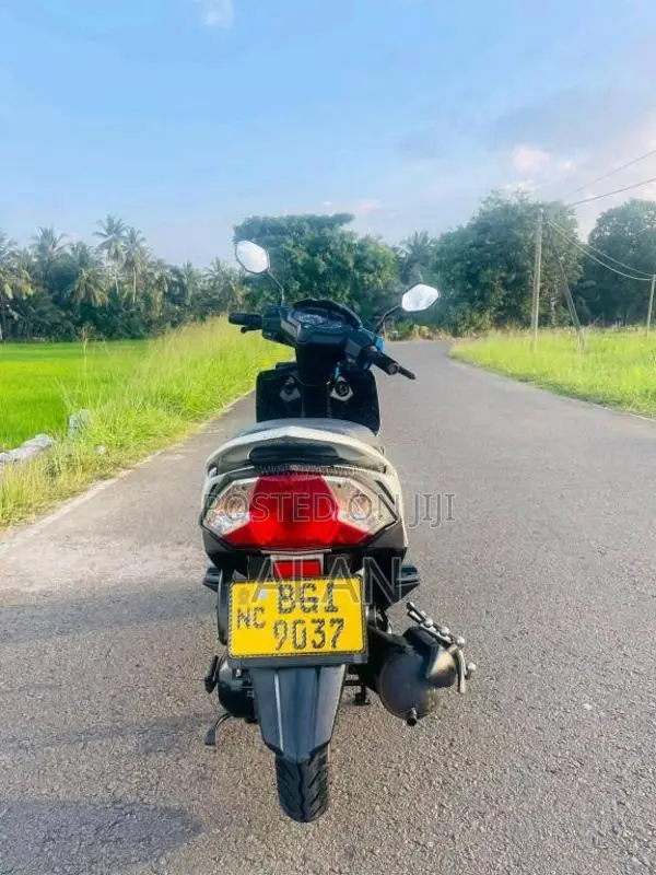 Honda Dio 2018 Motorbike (Used)