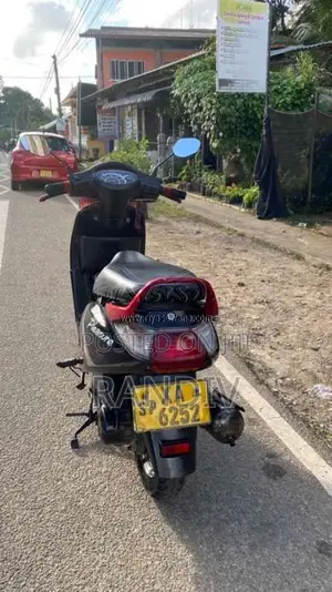 Hero Pleasure 2011 Motorbike (Used)
