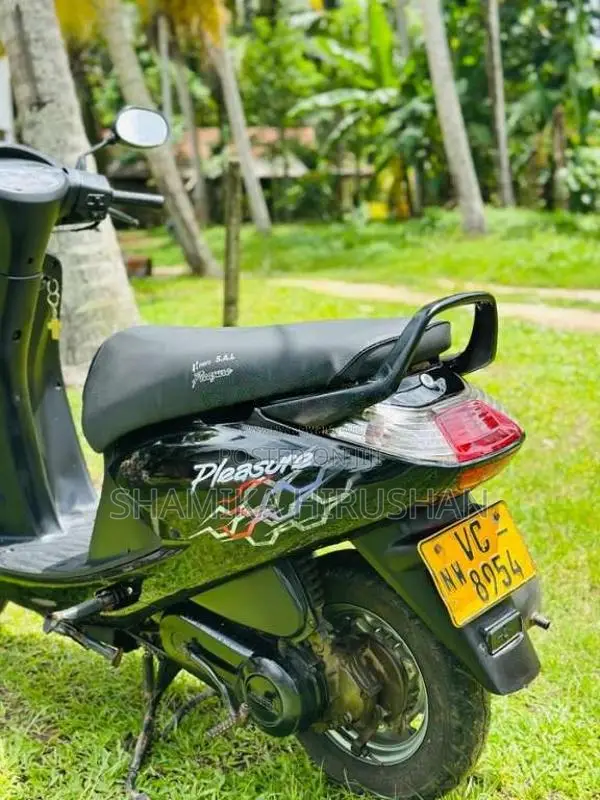 Hero Pleasure 2010 Motorbike (Used)