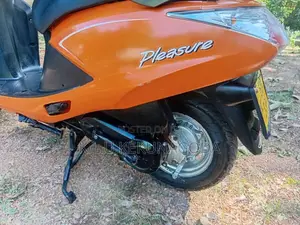 Hero Pleasure 2015 Motorbike (Used)