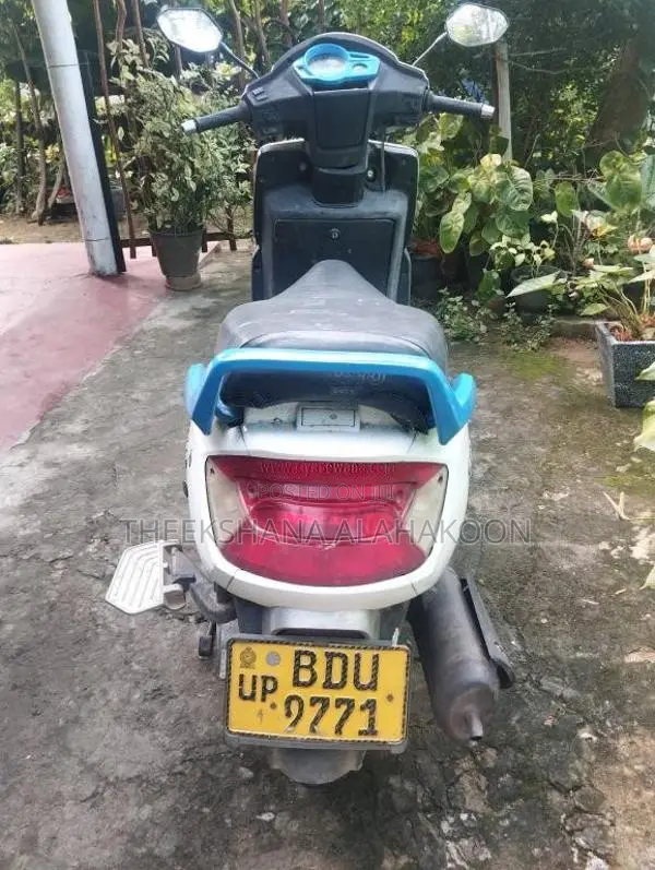 Mahindra Gusto 125 2016 Motorbike (Used)