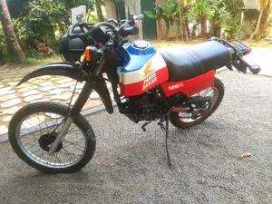 Honda Xlr 1995 Motorbike (Used)
