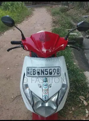 Honda Dio 2015 Motorbike (Used)